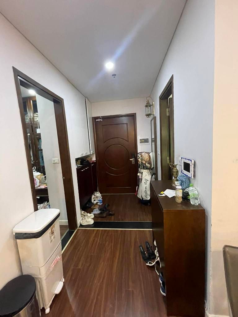 Bán nhà VinHome Nguyễn Chí Thanh - diện tích 80.1m2 1 tầng - Căn hộ cao cấp - giá 16 tỷ