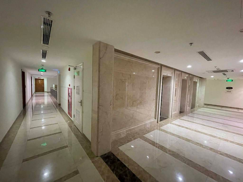 Bán nhà VinHome Nguyễn Chí Thanh - diện tích 80.1m2 1 tầng - Căn hộ cao cấp - giá 16 tỷ