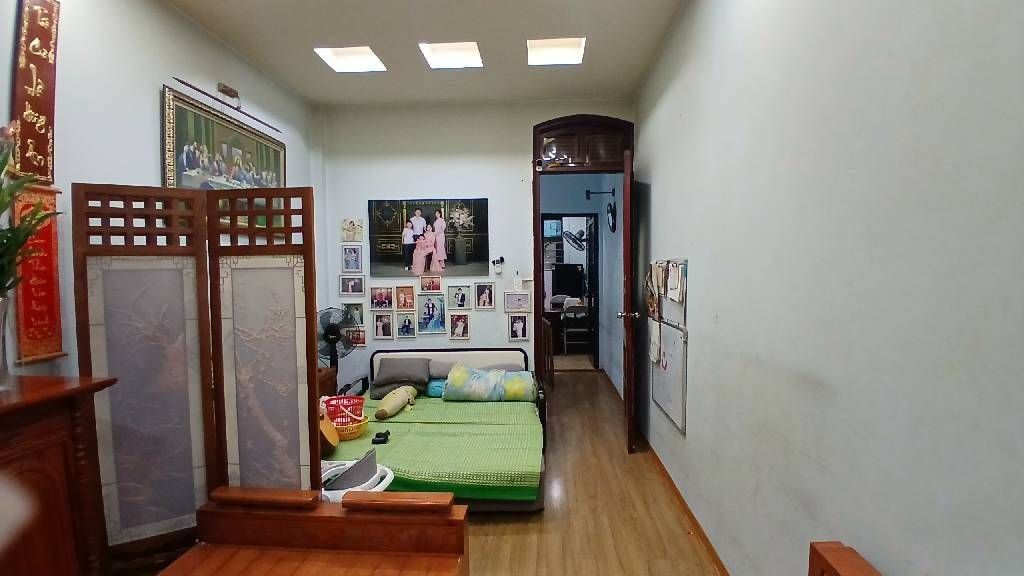 Bán nhà Kim Giang - diện tích 40m2 3 tầng - giá 9,5 tỷ