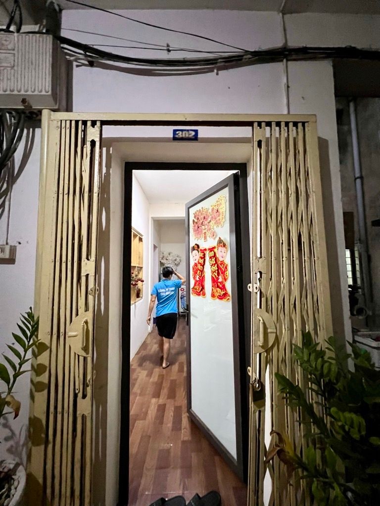 Bán nhà Vĩnh Tuy - diện tích 57.6m2 5 tầng - Nhà B Hồ Đình - giá 5,35 tỷ