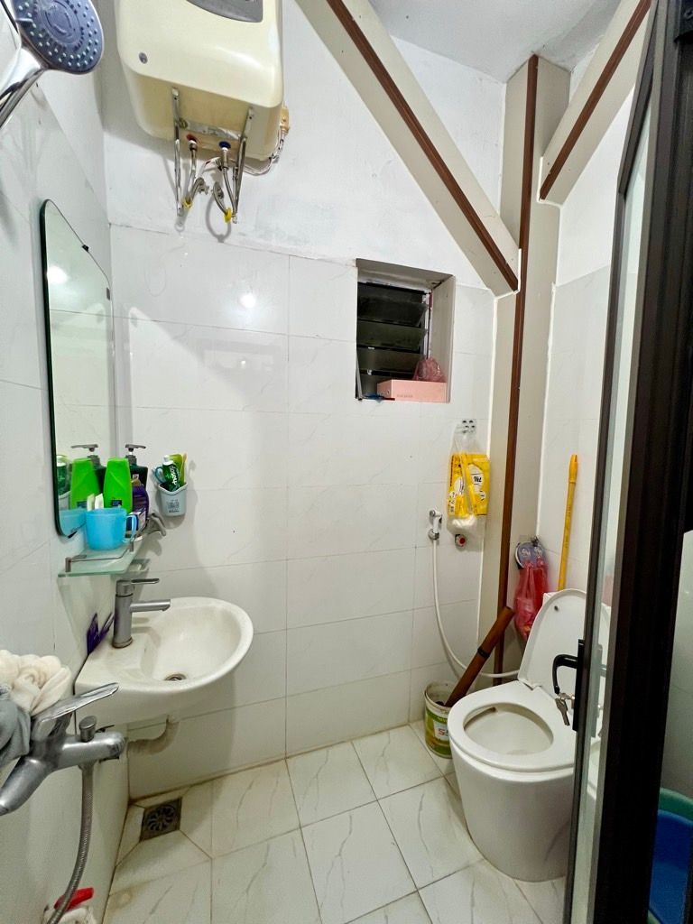 Bán nhà Vĩnh Tuy - diện tích 57.6m2 5 tầng - Nhà B Hồ Đình - giá 5,35 tỷ