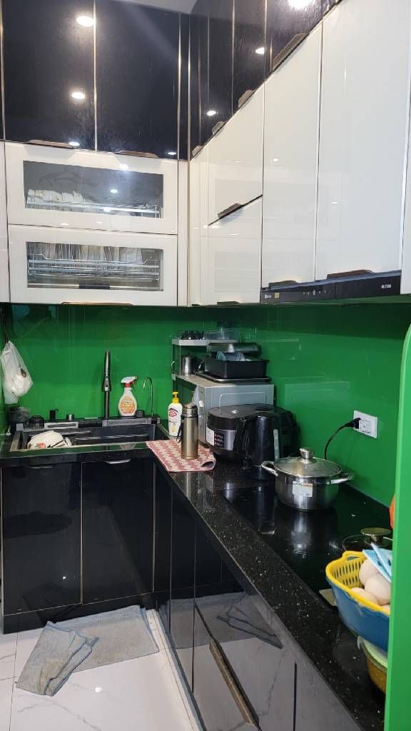 Bán nhà Đông Thiên - diện tích 30m2 5 tầng - Ô TÔ ĐỖ CỔNG - giá 7,3 tỷ