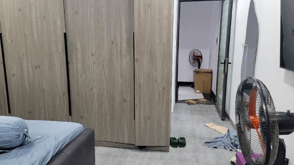 Bán nhà Đông Thiên - diện tích 30m2 5 tầng - Ô TÔ ĐỖ CỔNG - giá 7,3 tỷ