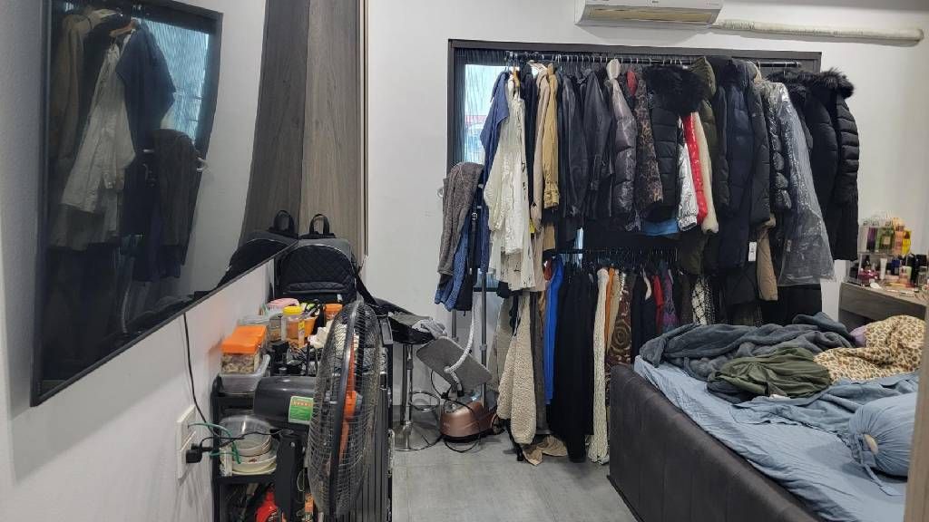 Bán nhà Đông Thiên - diện tích 30m2 5 tầng - Ô TÔ ĐỖ CỔNG - giá 7,3 tỷ