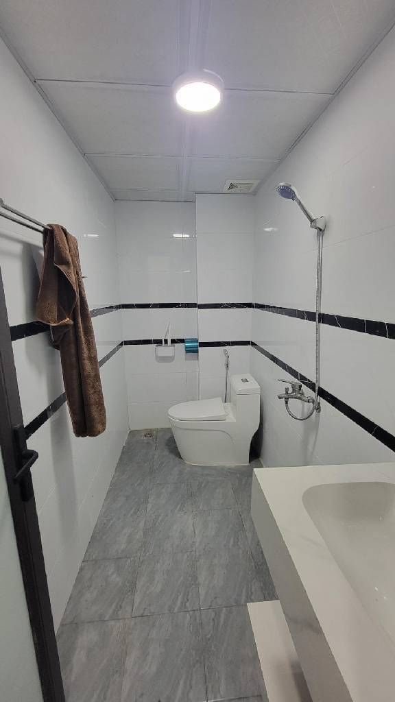 Bán nhà Đông Thiên - diện tích 30m2 5 tầng - Ô TÔ ĐỖ CỔNG - giá 7,3 tỷ