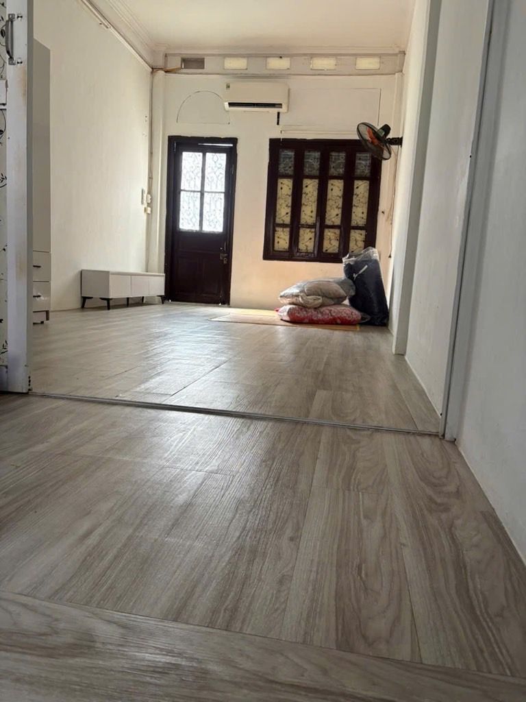 Bán nhà Nam Dư - diện tích 58m2 2 tầng - ô tô đỗ cửa - giá 8,6 tỷ