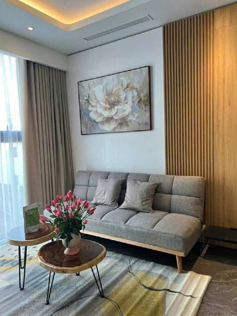 Bán nhà Nguyên Hồng - diện tích 69m2 1 tầng - Căn hộ đẹp, thoáng mát - giá 12,8 tỷ