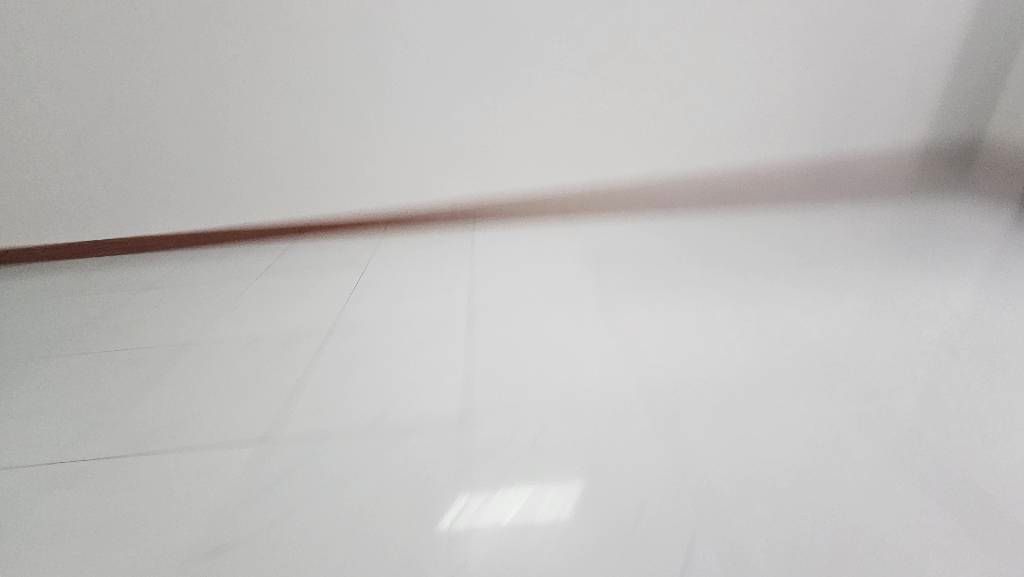 Bán nhà Thúy Lĩnh - diện tích 42m2 2 tầng - ô tô đỗ cửa - giá 2 tỷ