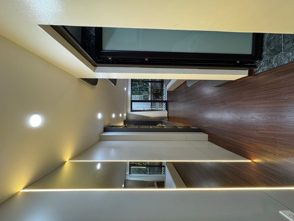 Bán nhà Đền Lừ - diện tích 50m2 6 tầng - ô tô tránh - giá 19,5 tỷ