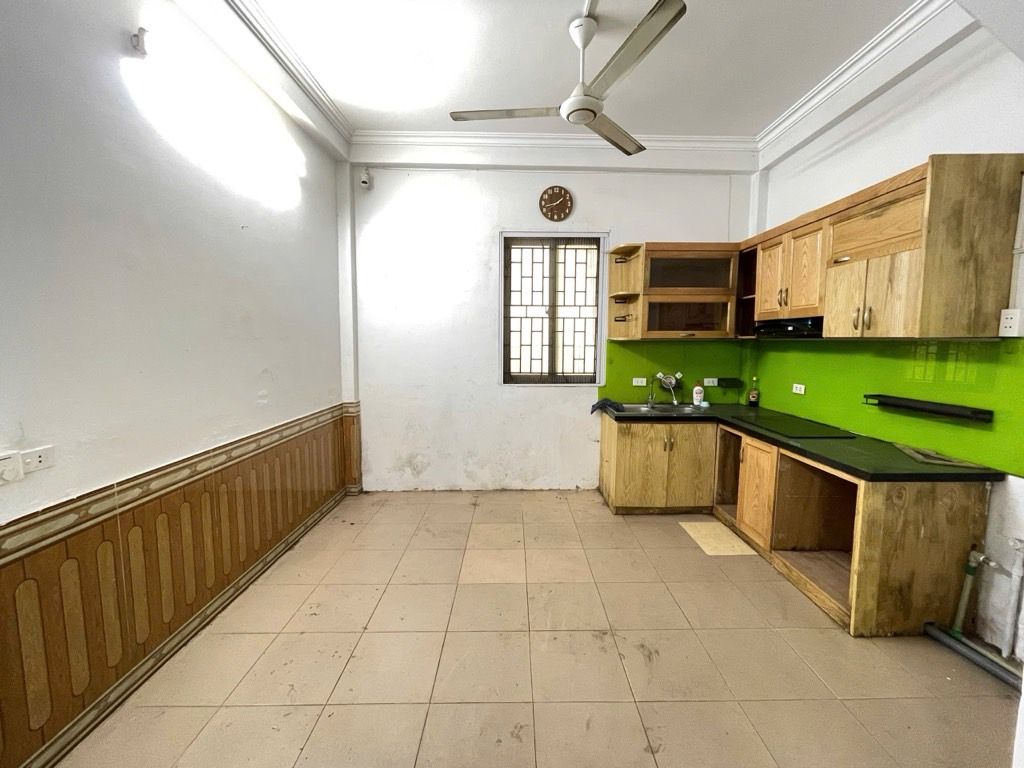 Bán nhà Trương Định - diện tích 40m2 4 tầng - Lô góc 3 mặt thoáng - giá 9,5 tỷ