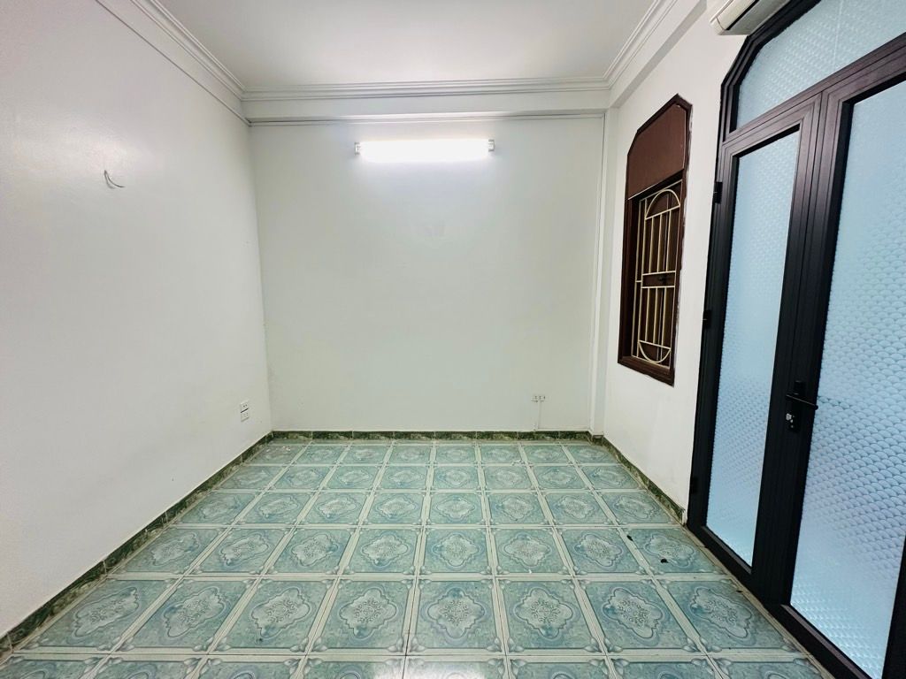 Bán nhà Trương Định - diện tích 40m2 4 tầng - Lô góc 3 mặt thoáng - giá 9,5 tỷ