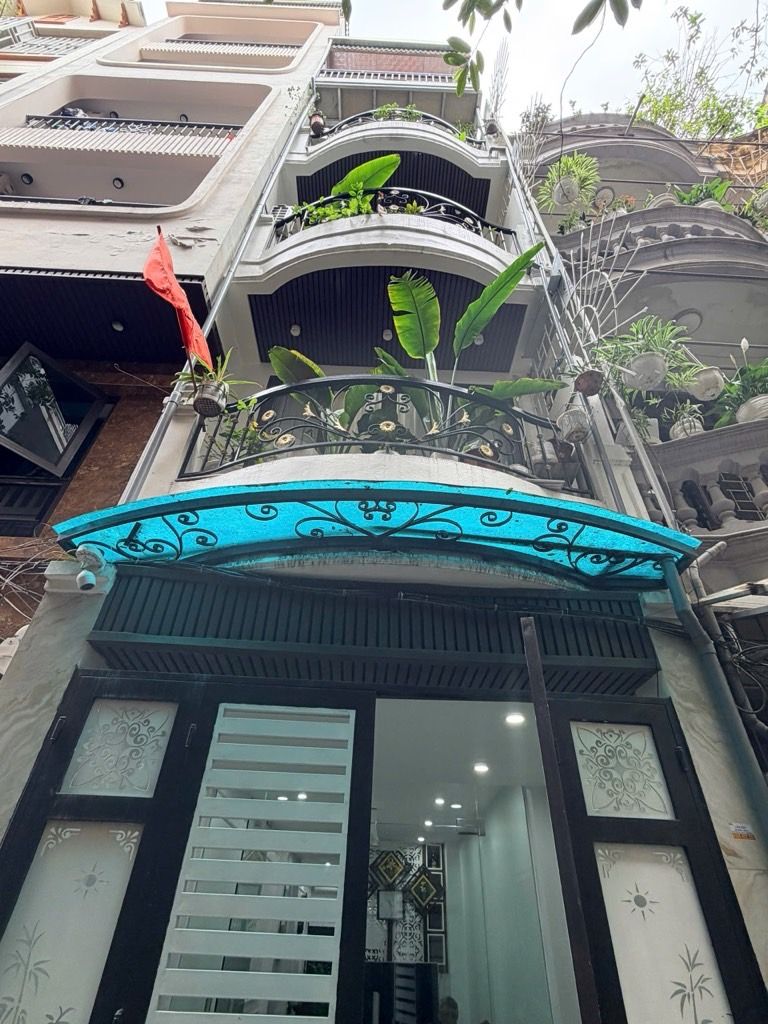 Bán nhà Thái Hà - diện tích 39,1m2 5 tầng - Ngõ rộng, thoáng - giá 15 tỷ