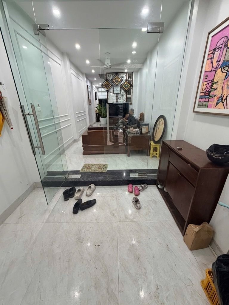 Bán nhà Thái Hà - diện tích 39,1m2 5 tầng - Ngõ rộng, thoáng - giá 15 tỷ