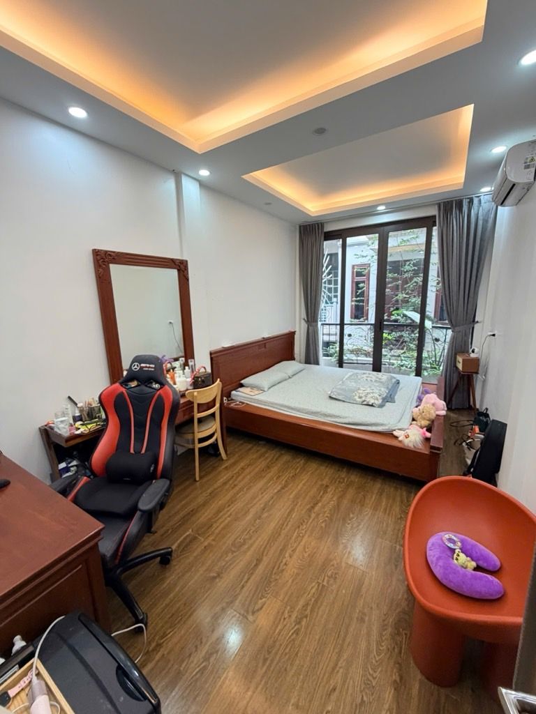 Bán nhà Thái Hà - diện tích 39,1m2 5 tầng - Ngõ rộng, thoáng - giá 15 tỷ