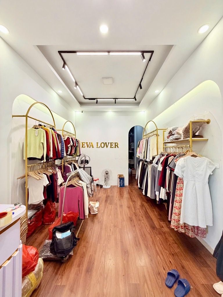 Bán nhà Nguyễn Xiển - diện tích 50.4m2 4 tầng - Mặt ngõ thông, phân lô hai mặt tiền - giá 21 tỷ