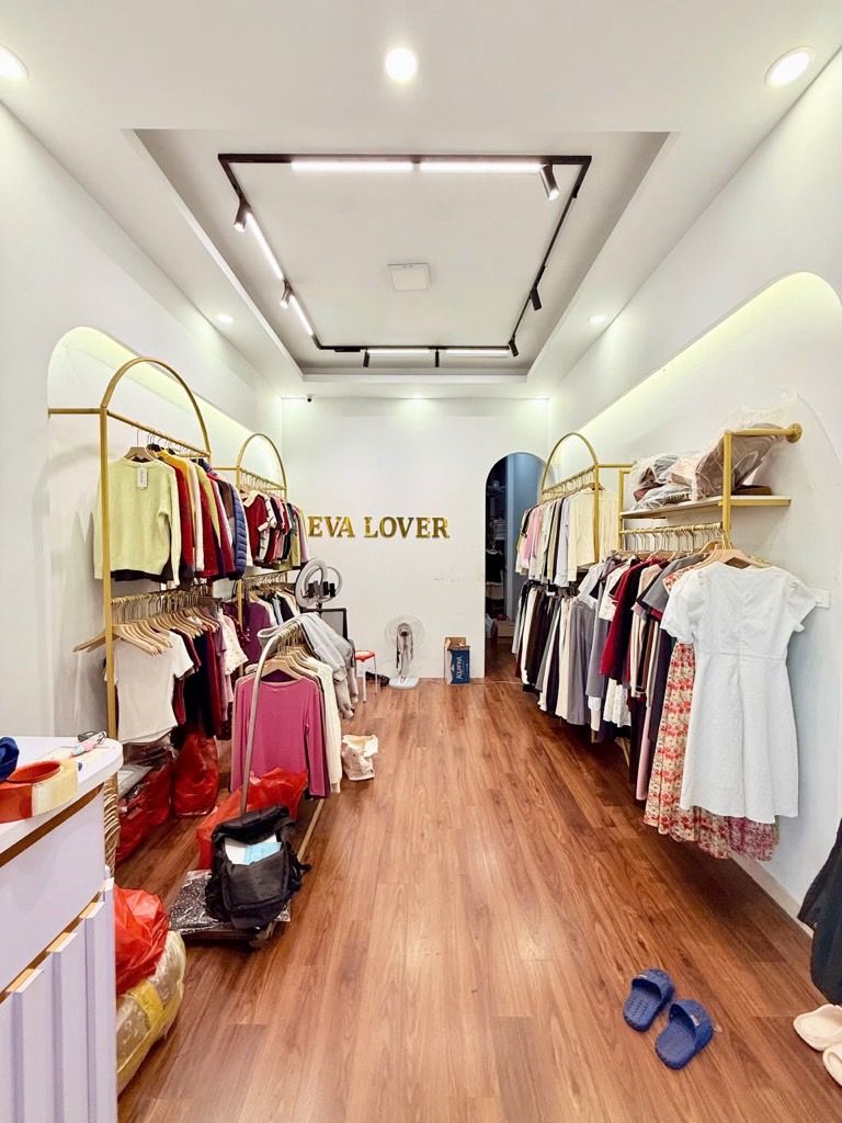 Bán nhà Nguyễn Xiển - diện tích 50.4m2 4 tầng - Mặt ngõ thông, phân lô hai mặt tiền - giá 21 tỷ