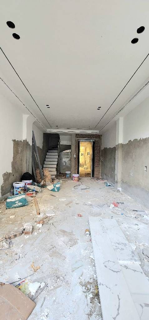 Bán nhà Nguyễn Chính - diện tích 46m2 7 tầng - Ô tô tránh - giá 17,9 tỷ