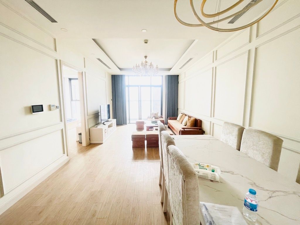 Bán nhà Lương Yên - diện tích 95.8m2 7 tầng - Chung cư cao cấp - giá 19 tỷ