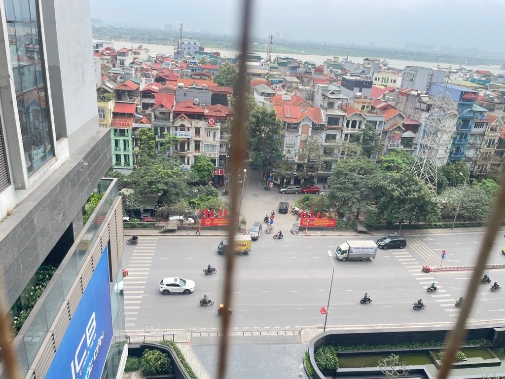 Bán nhà Lương Yên - diện tích 95.8m2 7 tầng - Chung cư cao cấp - giá 19 tỷ