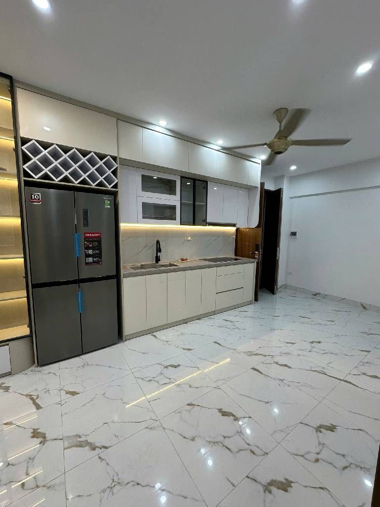 Bán nhà Đền Lừ 2 - diện tích 62,6m2 5 tầng - Lô góc thoáng vĩnh viễn - giá 5,4 tỷ