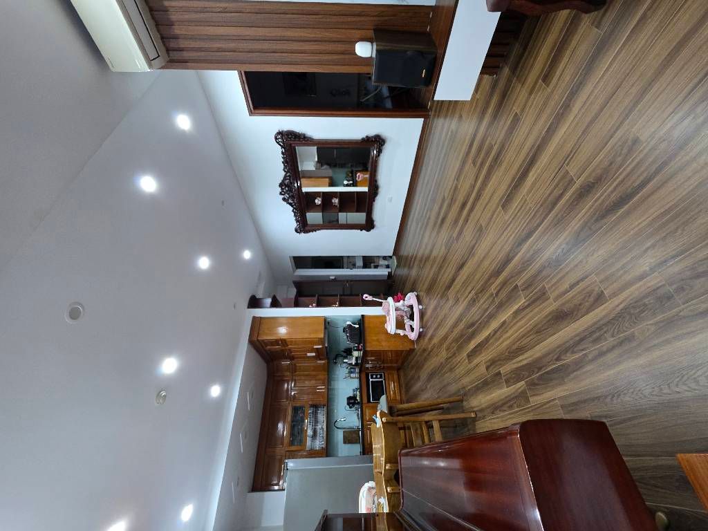 Bán nhà Nguyễn Bặc - diện tích 60.3m2 10 tầng - Căn hộ 2 ngủ, ban công thoáng - giá 4,45 tỷ