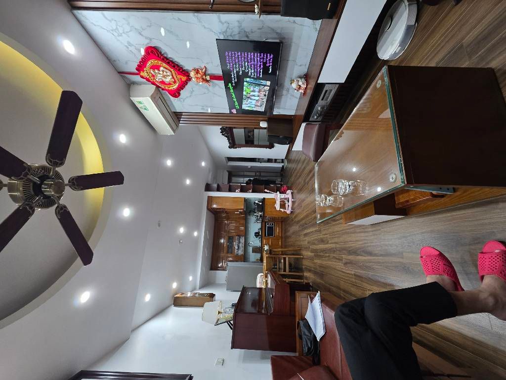 Bán nhà Nguyễn Bặc - diện tích 60.3m2 10 tầng - Căn hộ 2 ngủ, ban công thoáng - giá 4,45 tỷ