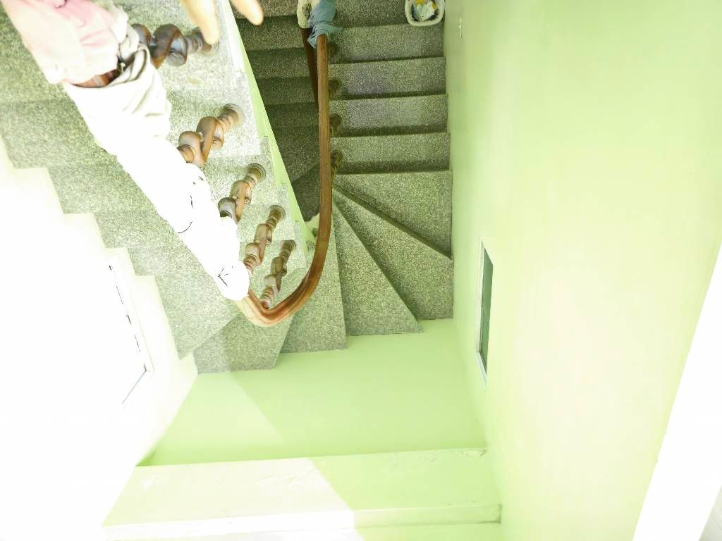 Bán nhà Tân Mai - diện tích 40m2 4 tầng - ô tô 10m - giá 10 tỷ