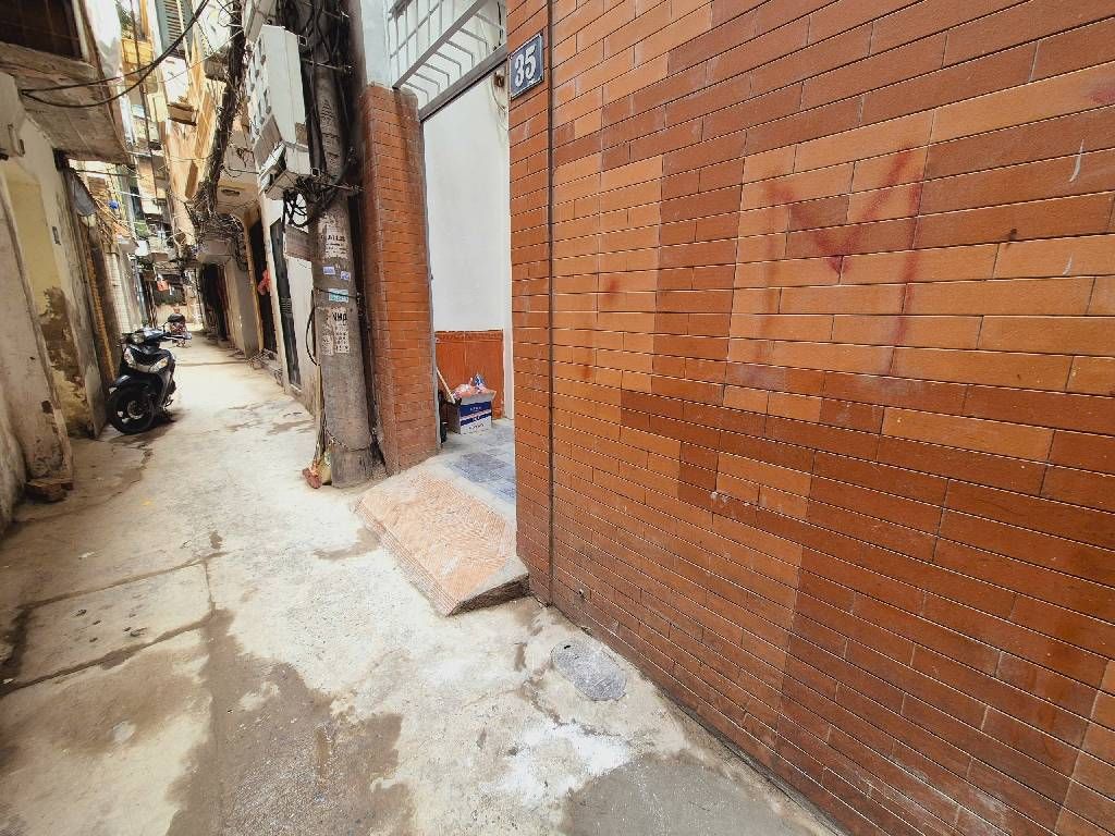 Bán nhà Đặng Tiến Đông - diện tích 60m2 4 tầng - Mặt tiền rộng, giá rẻ - giá 13,5 tỷ