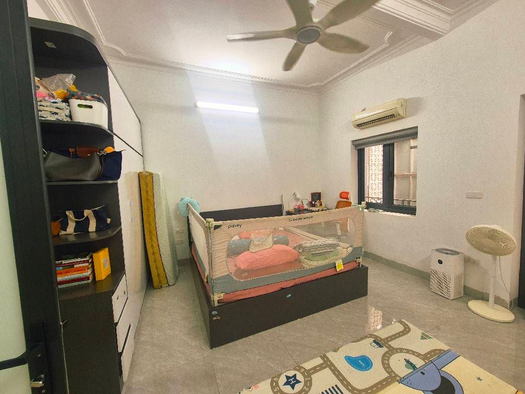 Bán nhà Đặng Tiến Đông - diện tích 60m2 4 tầng - Mặt tiền rộng, giá rẻ - giá 13,5 tỷ