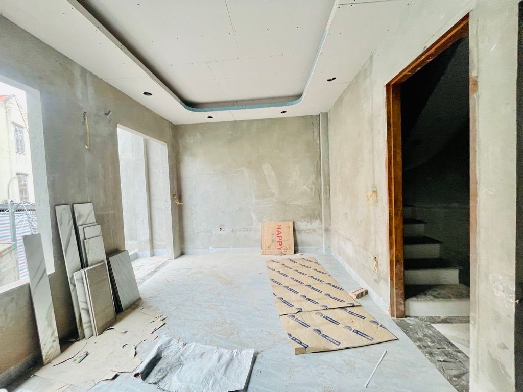 Bán nhà Ngọc Hồi - diện tích 50m2 5 tầng - Nhà mới thang máy - giá 12,8 tỷ