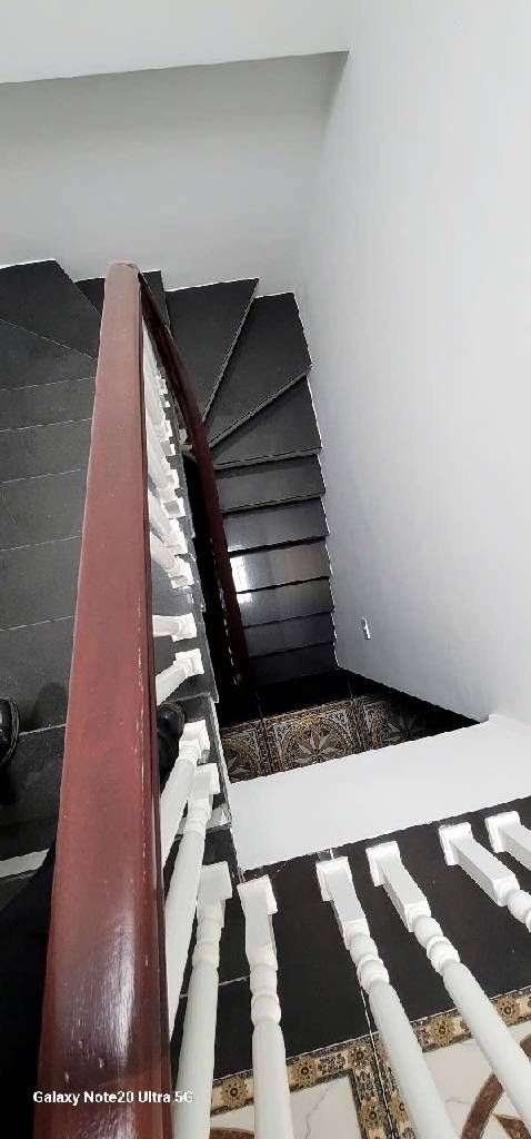 Bán nhà Giải Phóng - diện tích 76.6m2 5 tầng - ngõ ô tô - giá 24 tỷ