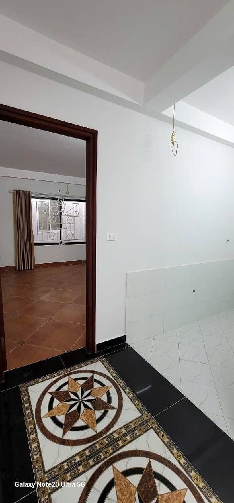 Bán nhà Giải Phóng - diện tích 76.6m2 5 tầng - ngõ ô tô - giá 24 tỷ