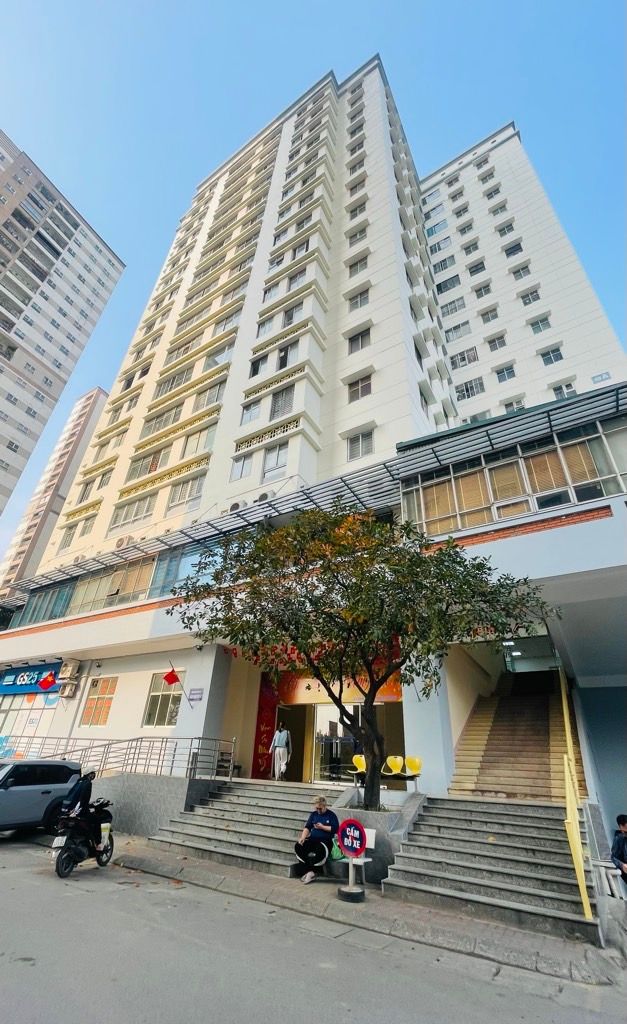 Bán nhà Khuất Duy Tiến - diện tích 85m2 1 tầng - Căn hộ góc 3 mặt thoáng - giá 9 tỷ