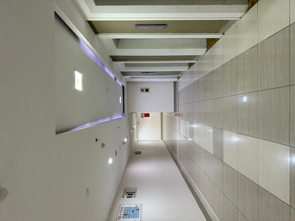 Bán nhà Khương Trung - diện tích 72.4m2 1 tầng - Căn hộ trung tâm VIP - giá 5 tỷ