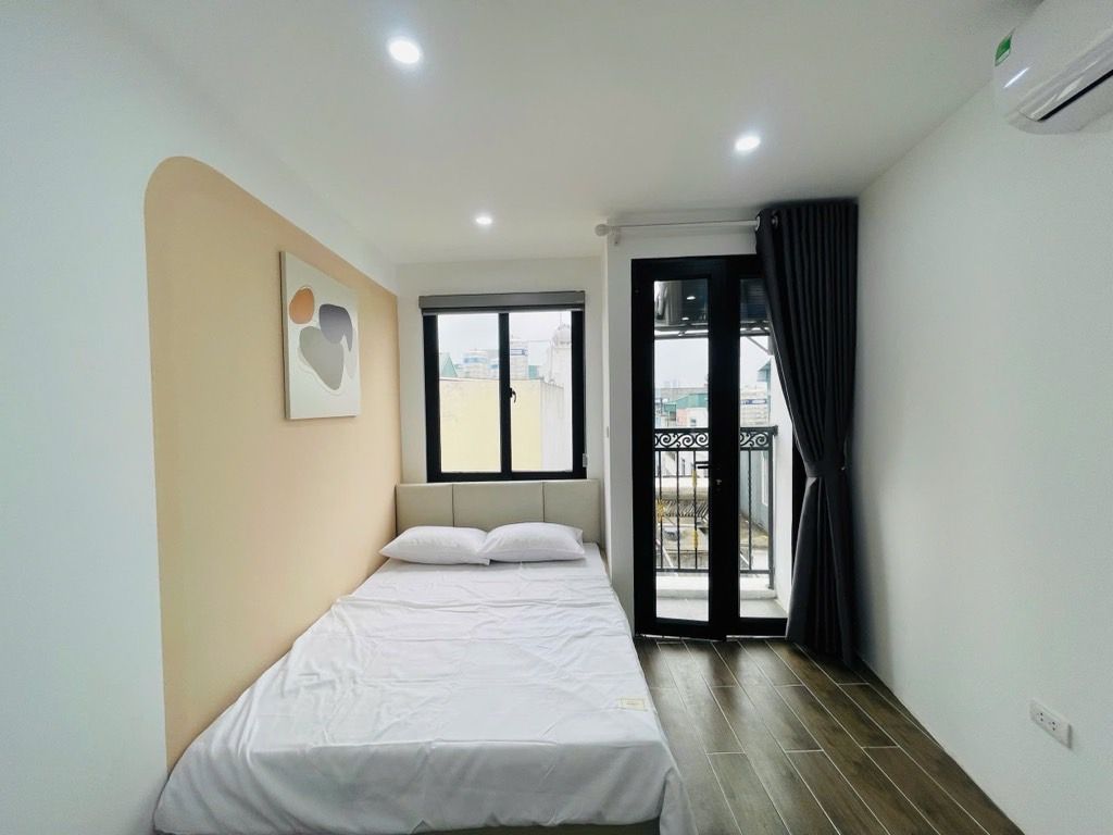 Bán nhà Định Công Thượng - diện tích 75m2 7 tầng - Lô góc cực thoáng - giá 23,3 tỷ