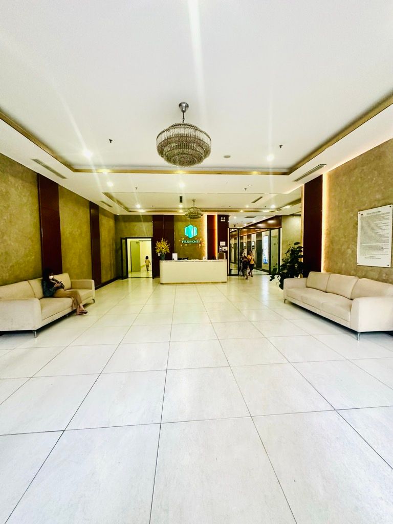 Bán nhà Hoàng Mai - diện tích 115m2 7 tầng - CĂN HỘ 3 NGỦ CAO CẤP - giá 11,25 tỷ