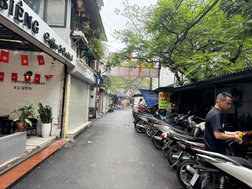 Bán nhà Giảng Võ - diện tích 100m2 1 tầng - 2 mặt ngõ ô tô tranh - giá 8,9 tỷ