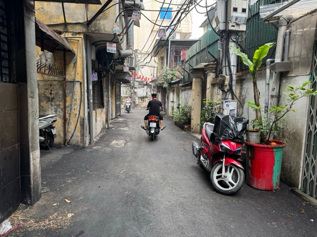 Bán nhà Giảng Võ - diện tích 100m2 1 tầng - 2 mặt ngõ ô tô tranh - giá 8,9 tỷ