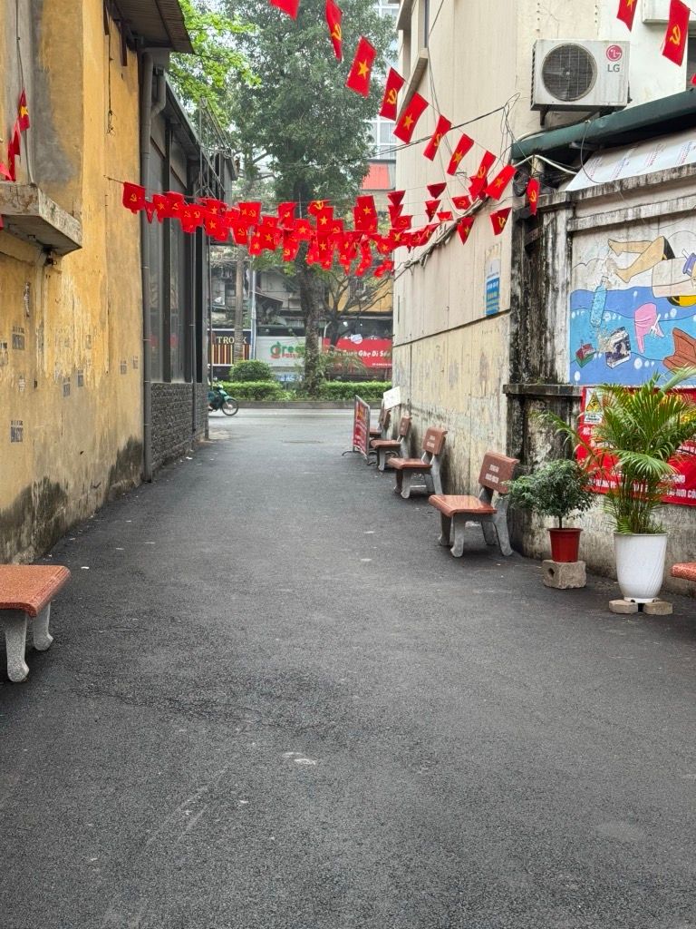 Bán nhà Giảng Võ - diện tích 100m2 1 tầng - 2 mặt ngõ ô tô tranh - giá 8,9 tỷ