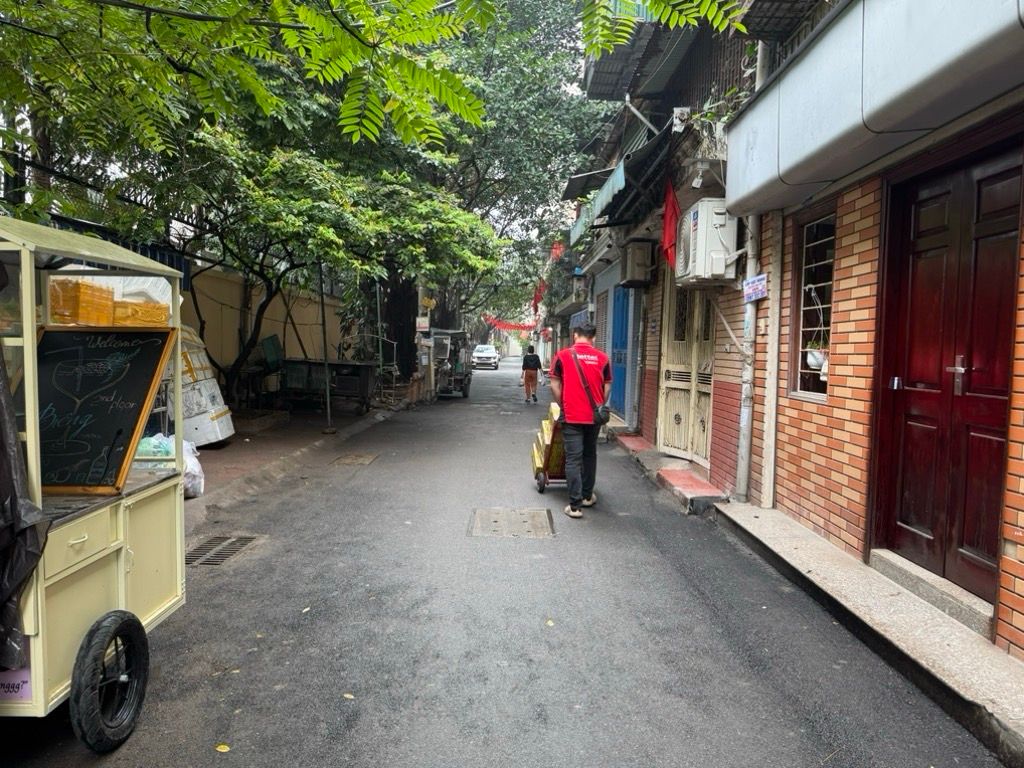 Bán nhà Giảng Võ - diện tích 100m2 1 tầng - 2 mặt ngõ ô tô tranh - giá 8,9 tỷ