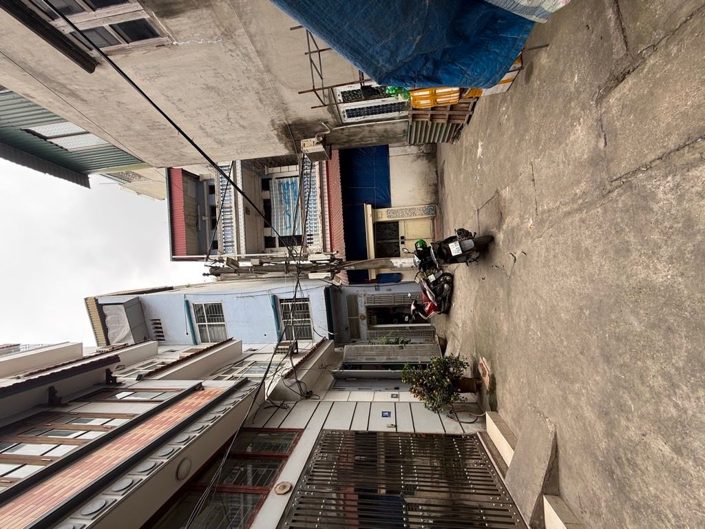 Bán nhà Hoàng Liệt - diện tích 40m2 5 tầng - MẶT PHỐ - giá 10,5 tỷ