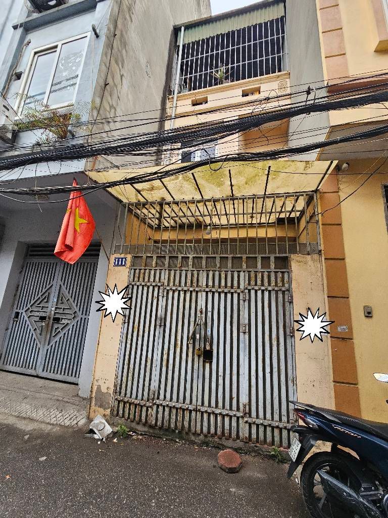 Bán nhà Vũ Tông Phan - diện tích 42m2 3 tầng - ô tô tránh - giá 6 tỷ