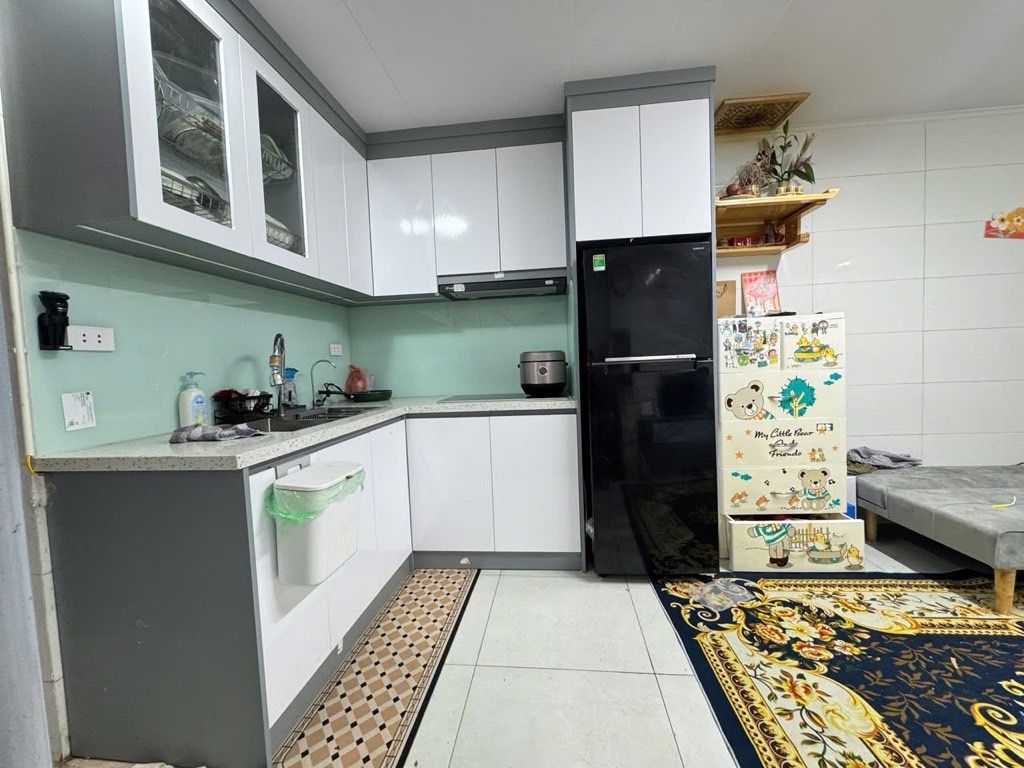 Bán nhà Thái Hà - diện tích 22,7m2 3 tầng - Nhà đẹp - giá 2,5 tỷ