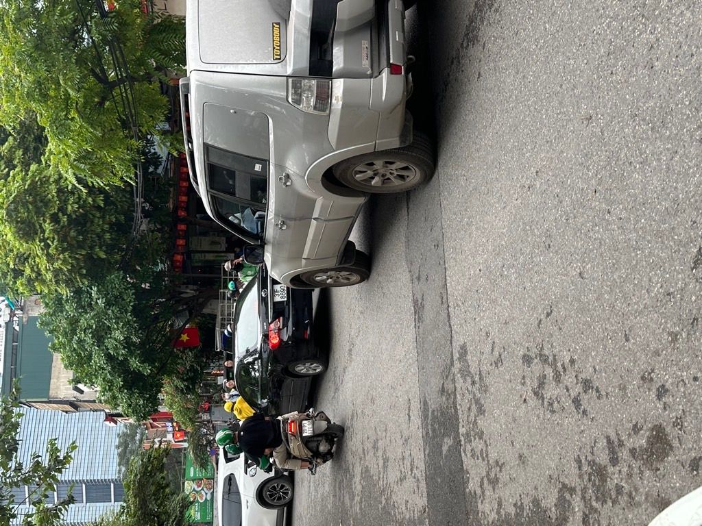 Bán nhà Thái Hà - diện tích 22,7m2 3 tầng - Nhà đẹp - giá 2,5 tỷ