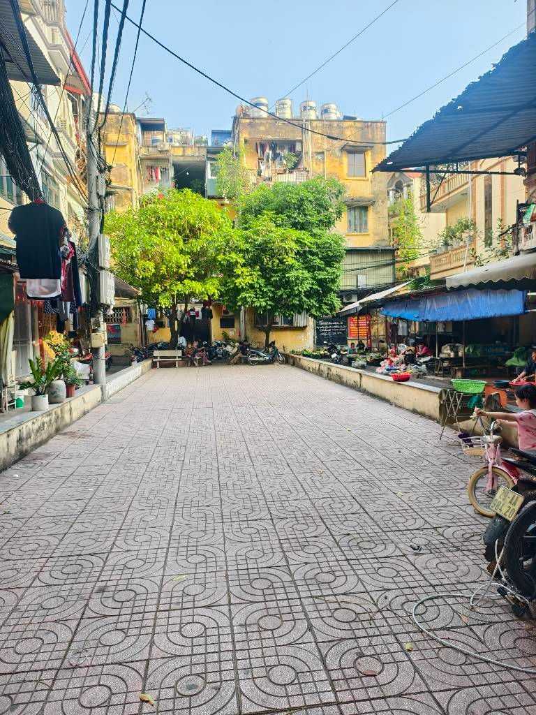 Bán nhà Khương Đình - diện tích 40m2 1 tầng - Tập thể Khương Đình - giá 3,18 tỷ