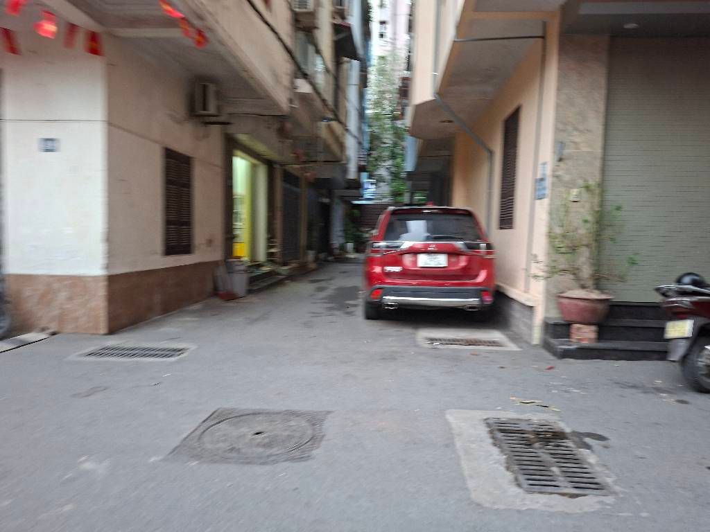 Bán nhà Khương Trung - diện tích 37m2 1 tầng - Ô TÔ TRÁNH - giá 11,8 tỷ