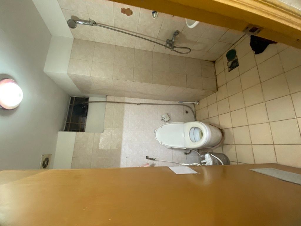 Bán nhà Phạm Ngọc Thạch - diện tích 74.6m2 1 tầng - Căn hộ B7 Kim Liên mặt đường - giá 8,9 tỷ