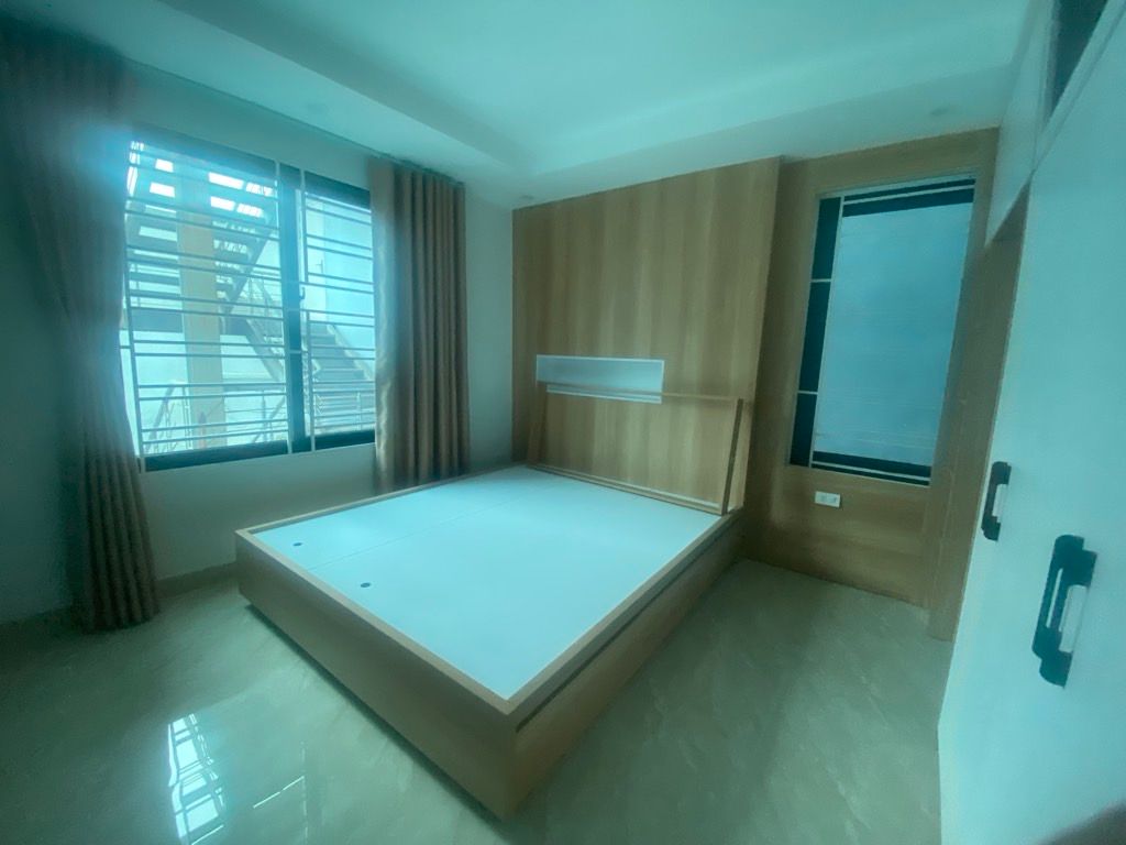 Bán nhà Cát Linh - diện tích 47,3m2 6 tầng - Nhà Đẹp 6T Thang Máy - giá 17 tỷ