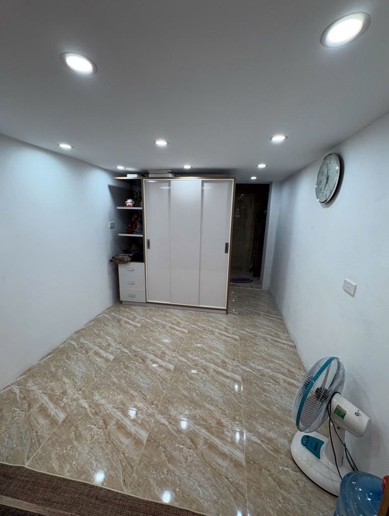 Bán nhà Hàng Chuối - diện tích 16.9m2 1 tầng - Căn hộ trung tâm - giá 3,8 tỷ