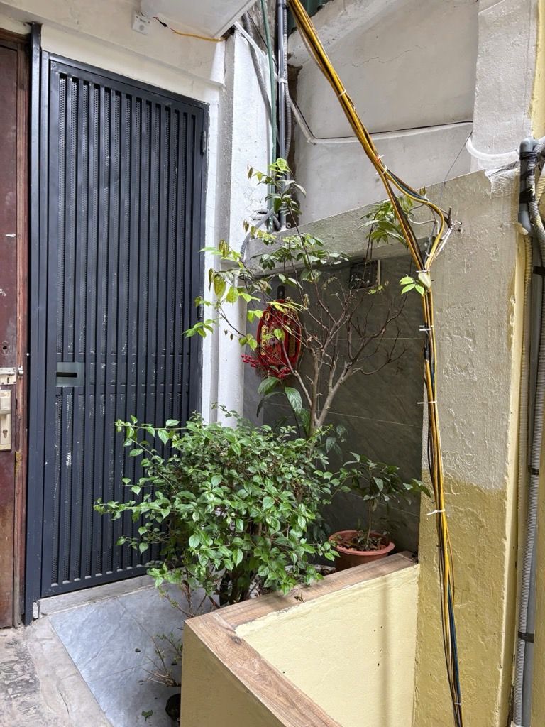 Bán nhà Hàng Chuối - diện tích 16.9m2 1 tầng - Căn hộ trung tâm - giá 3,8 tỷ